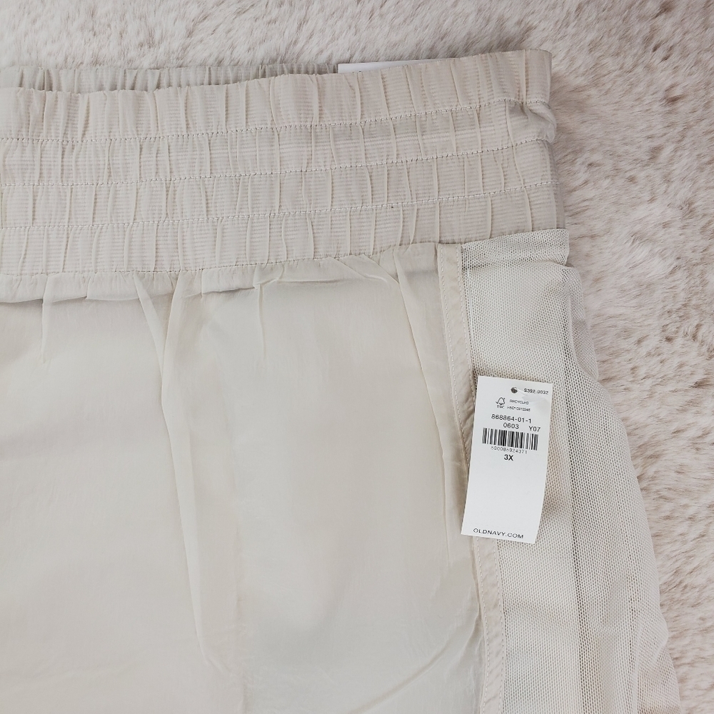 Old Navy High Waisted Wishbone Water Repellent 2 in 1 Run Shorts BNWT 3X - Picture 8 of 14
